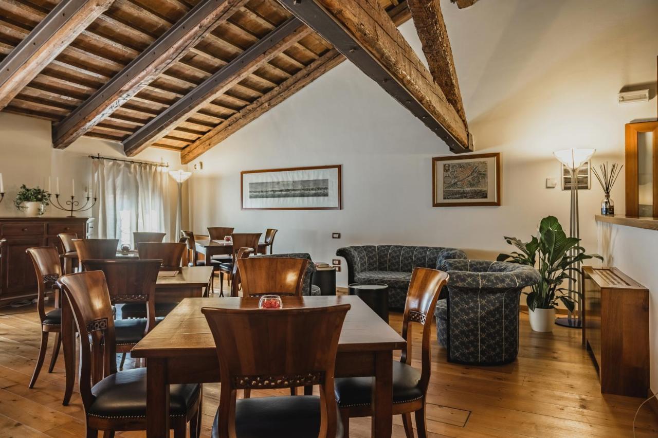 Le Di Palazzo Bortolan *